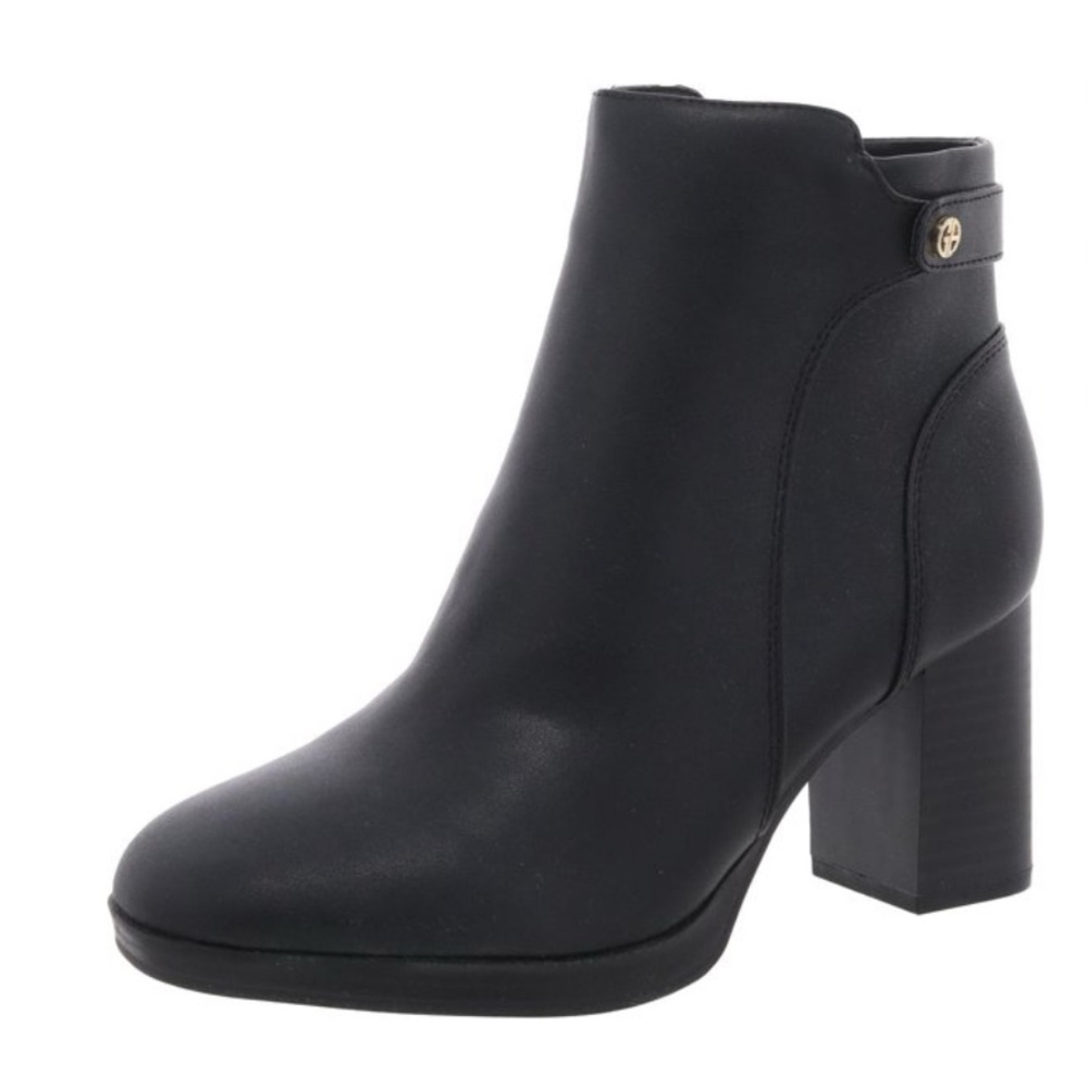Giani Bernini Black Ankle Booties with Chunky Heel